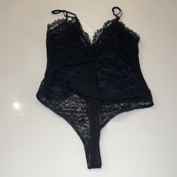 NWT Jonathan Simkhai Standard Black Lace Bodysuit S - Picture 3 of 3
